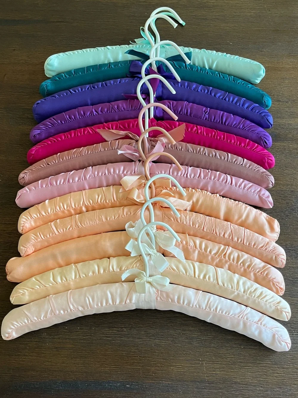 Vintage Retro | Padded Satin Clothes Hangers | Set of 12